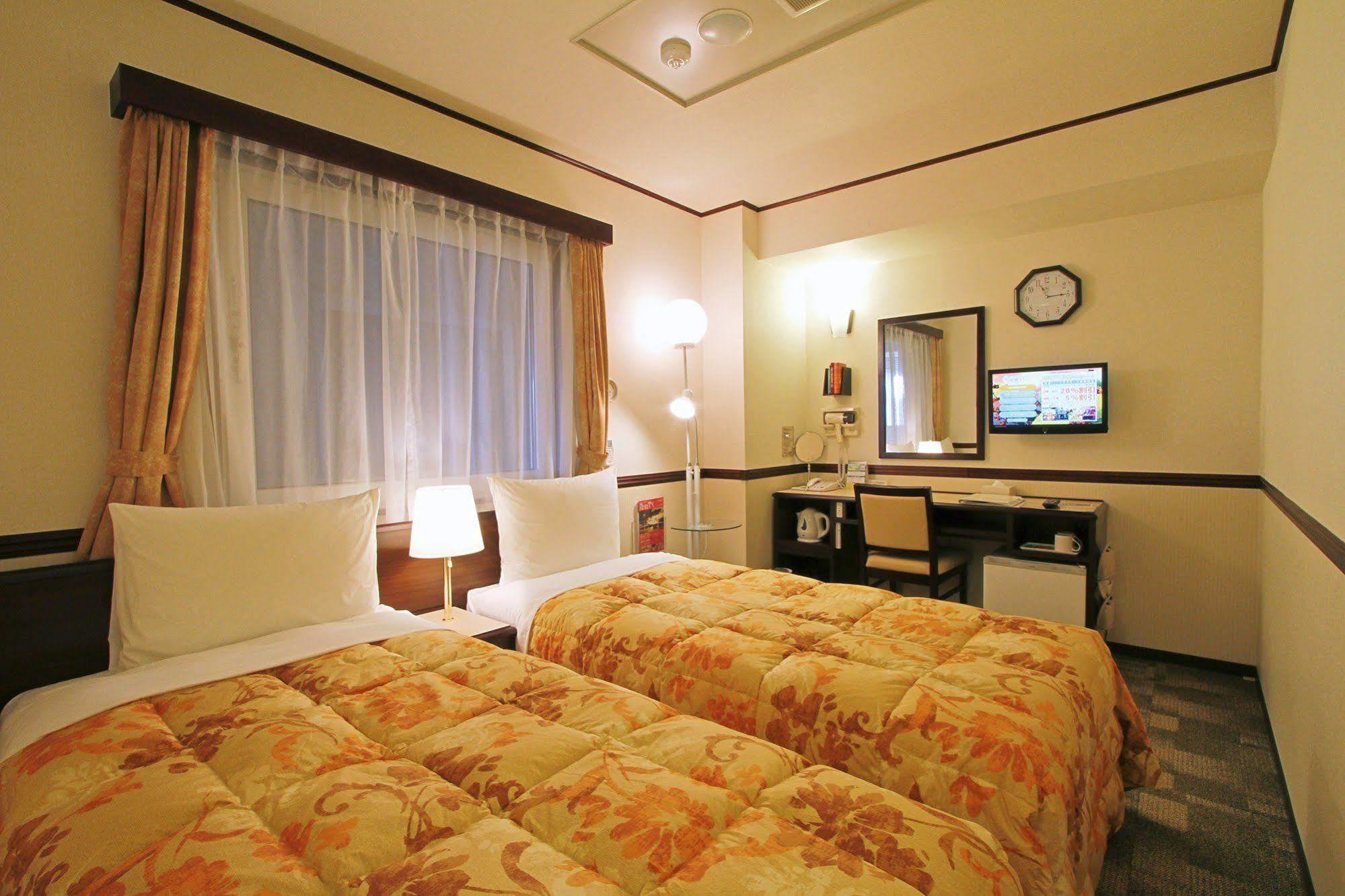 Hotel Toyoko Temmabashi Otemae Ōsaka