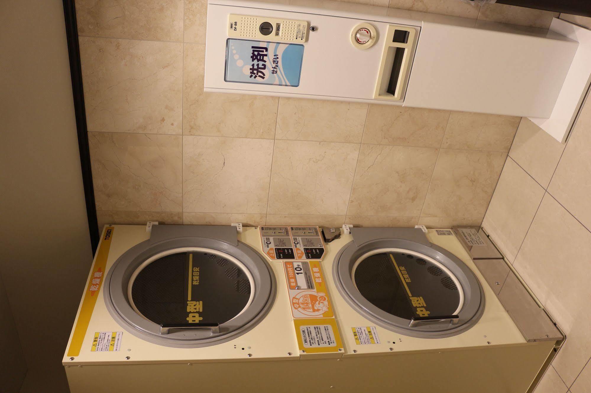 酒店 Toyoko Temmabashi Otemae 3*